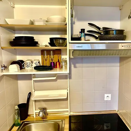 Апартаменты Elegant A Сержи